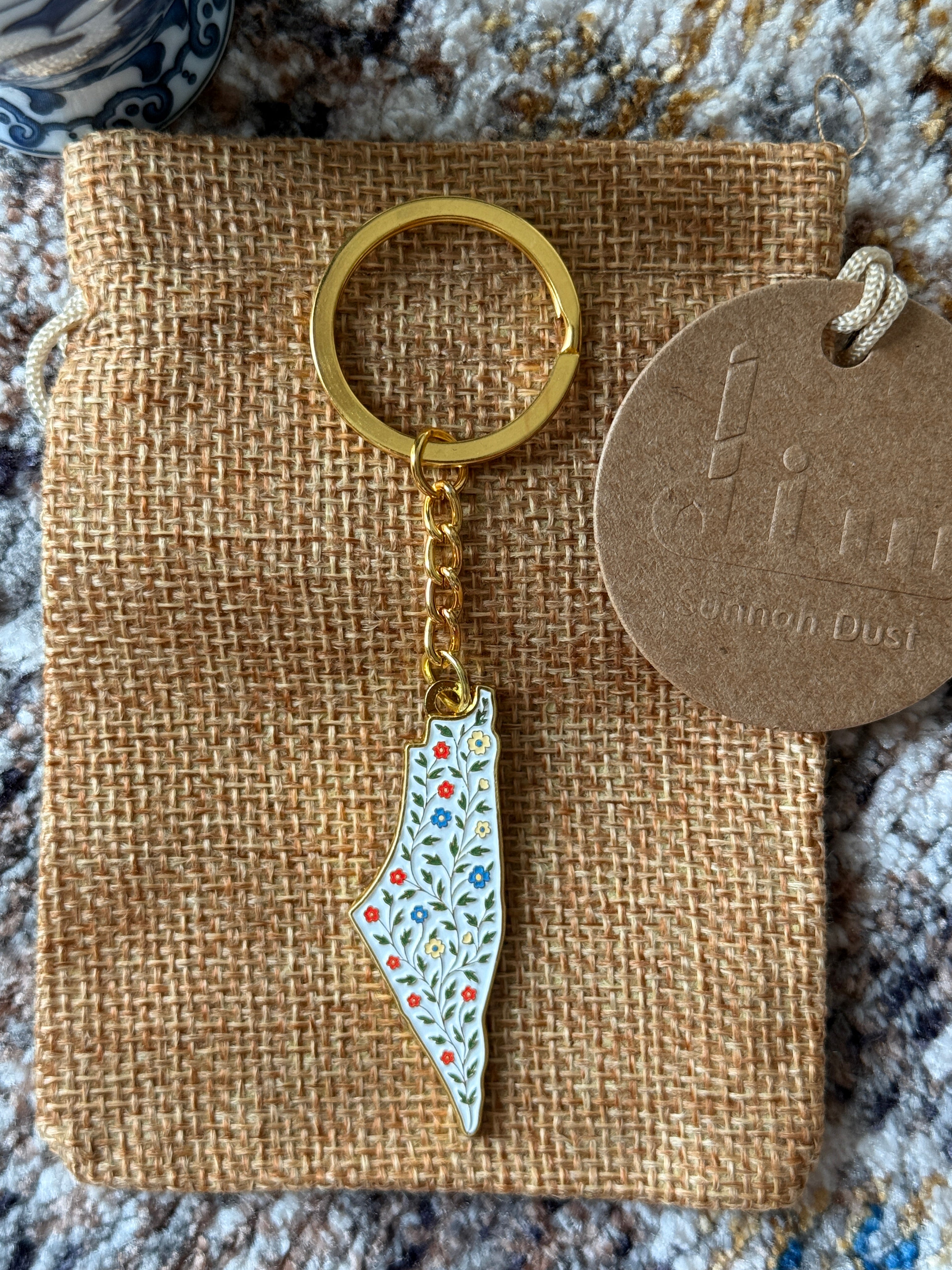 Palestine Floral Key Chain – Sunnah Dust